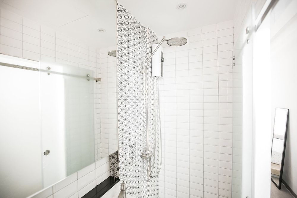 undefined Marwin Space 9