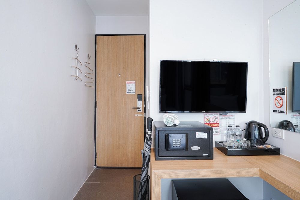 undefined Marwin Space 10