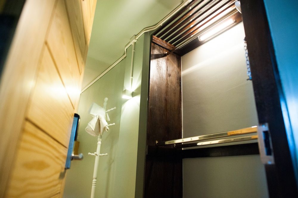 KENCOZY accommodation Superior Twin Bedroom 18