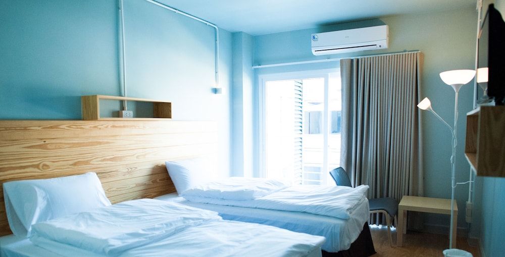 KENCOZY accommodation Superior Twin Bedroom 7