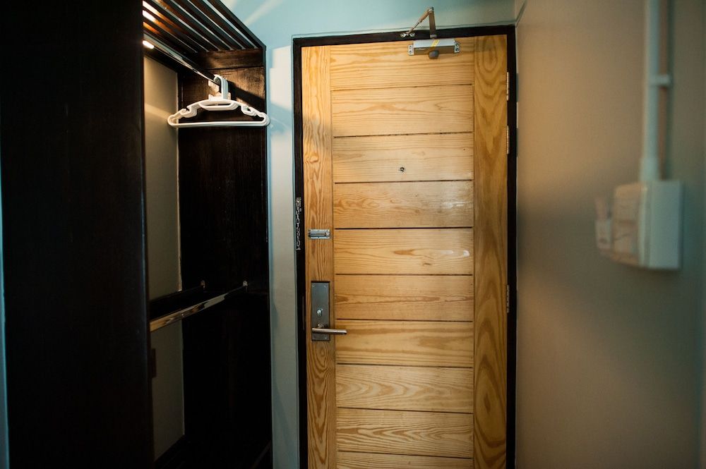 KENCOZY accommodation Superior Twin Bedroom 17