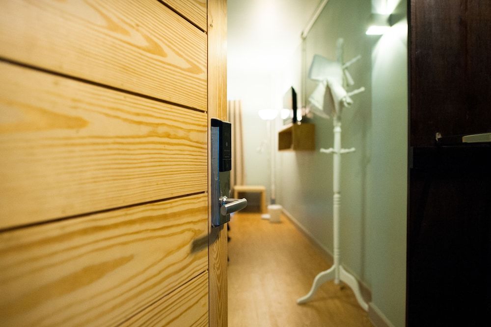 KENCOZY accommodation Superior Twin Bedroom 28