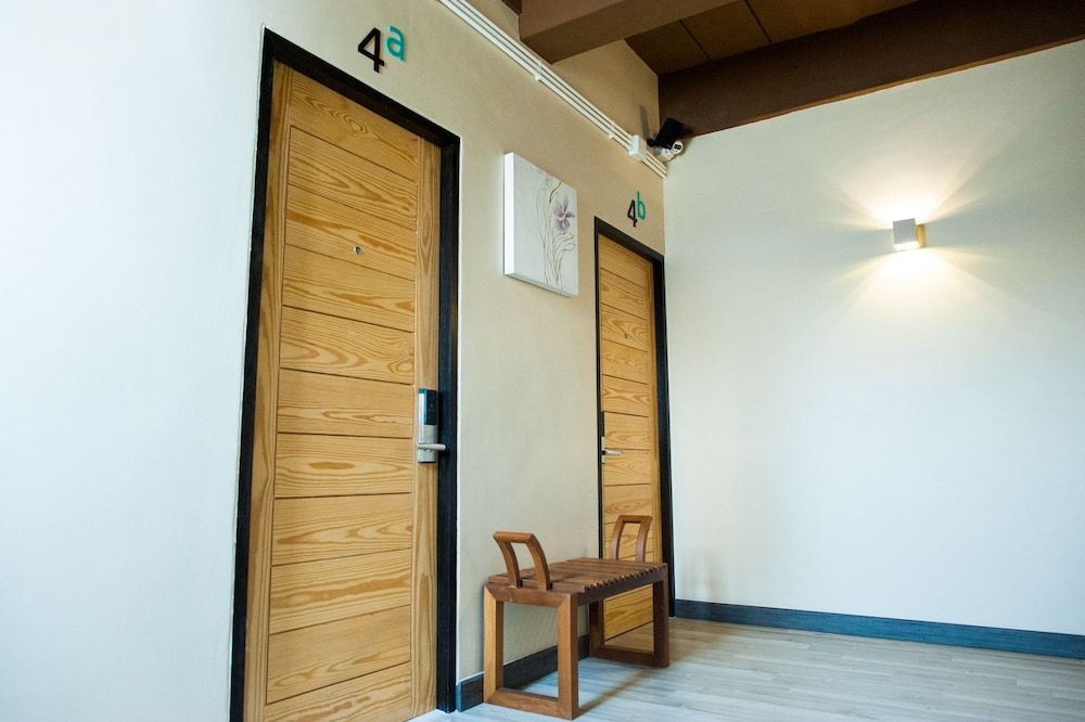 KENCOZY accommodation Superior Twin Bedroom 24