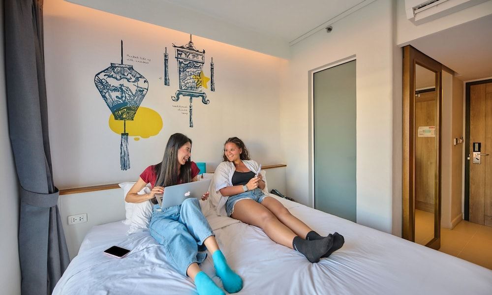 Lub d Phuket Patong The Compact King - Superior King Room 3