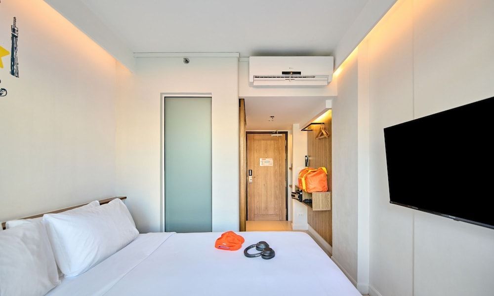 Lub d Phuket Patong The Compact King - Superior King Room 5