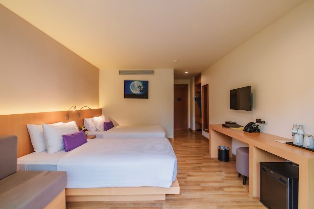 Executive Twin Room with Pool View