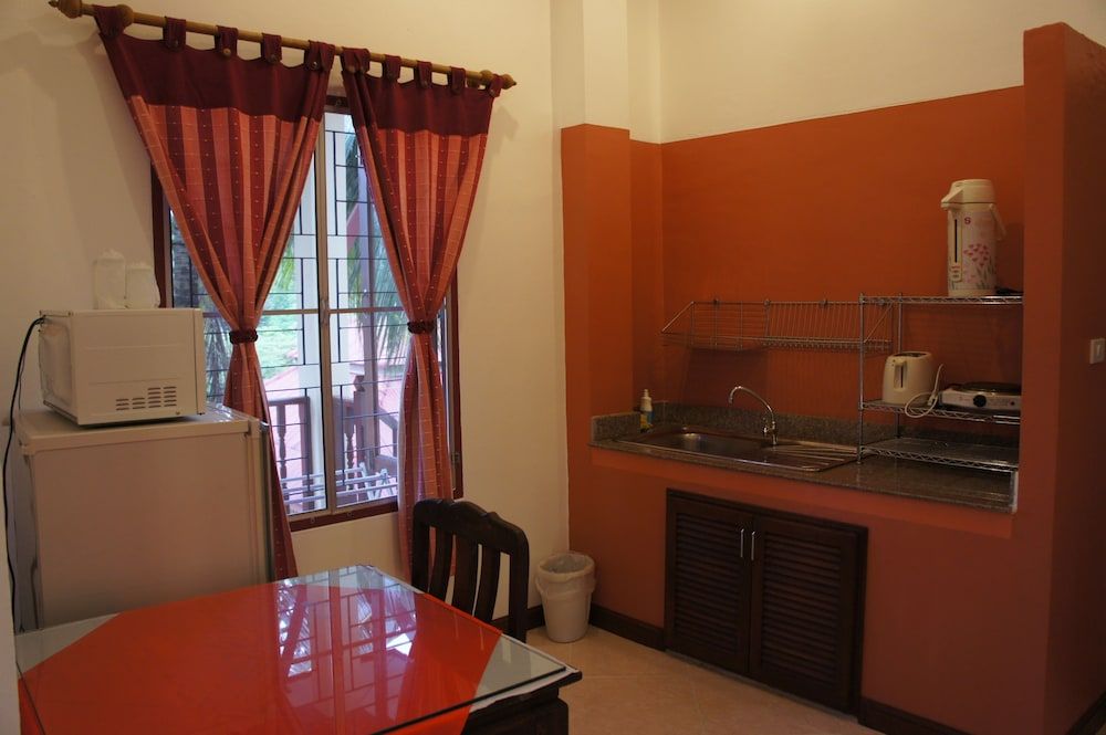 Palm Village Design House 4