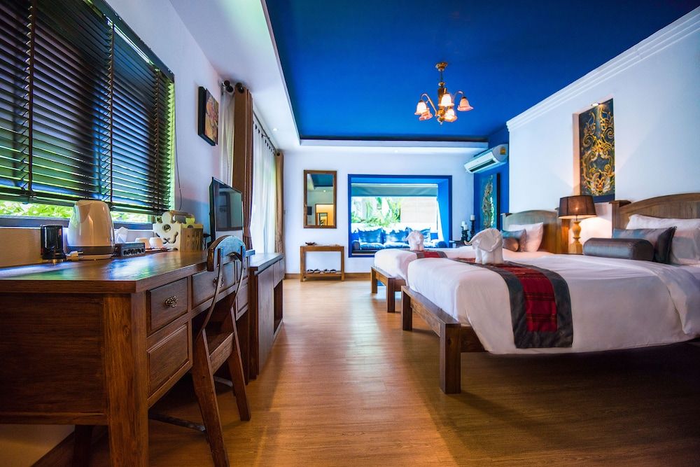 Garden View with Twin Bed
