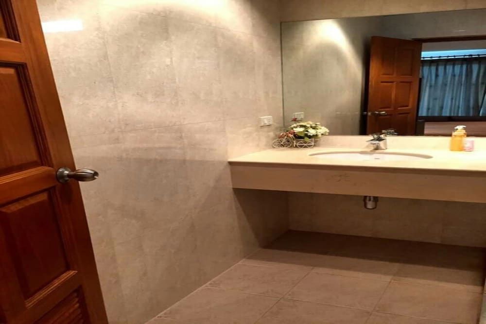 undefined Condo Chamchuri 10