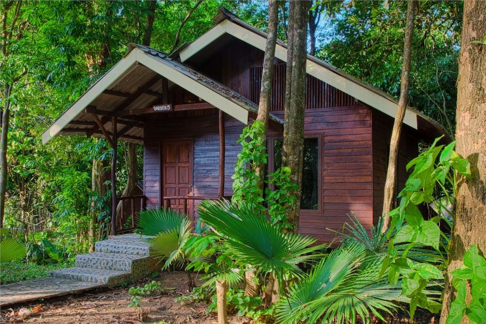 Comfort Bungalow, Balcony, Garden View