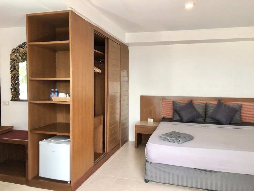 undefined Benjamin Resort 3