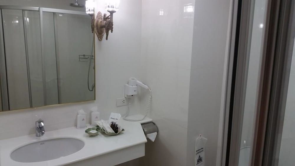 Ariston Hotel Deluxe Suite 5