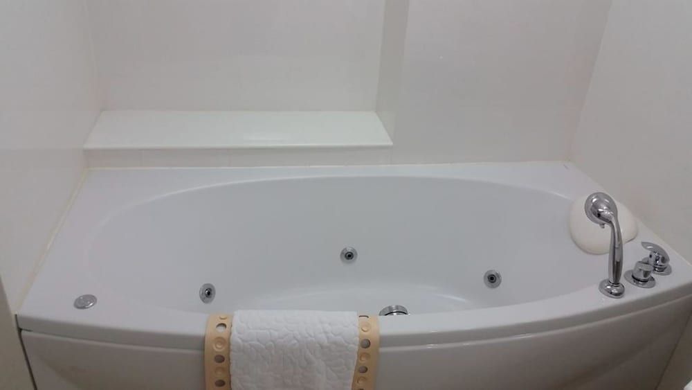 Ariston Hotel Deluxe Suite 7