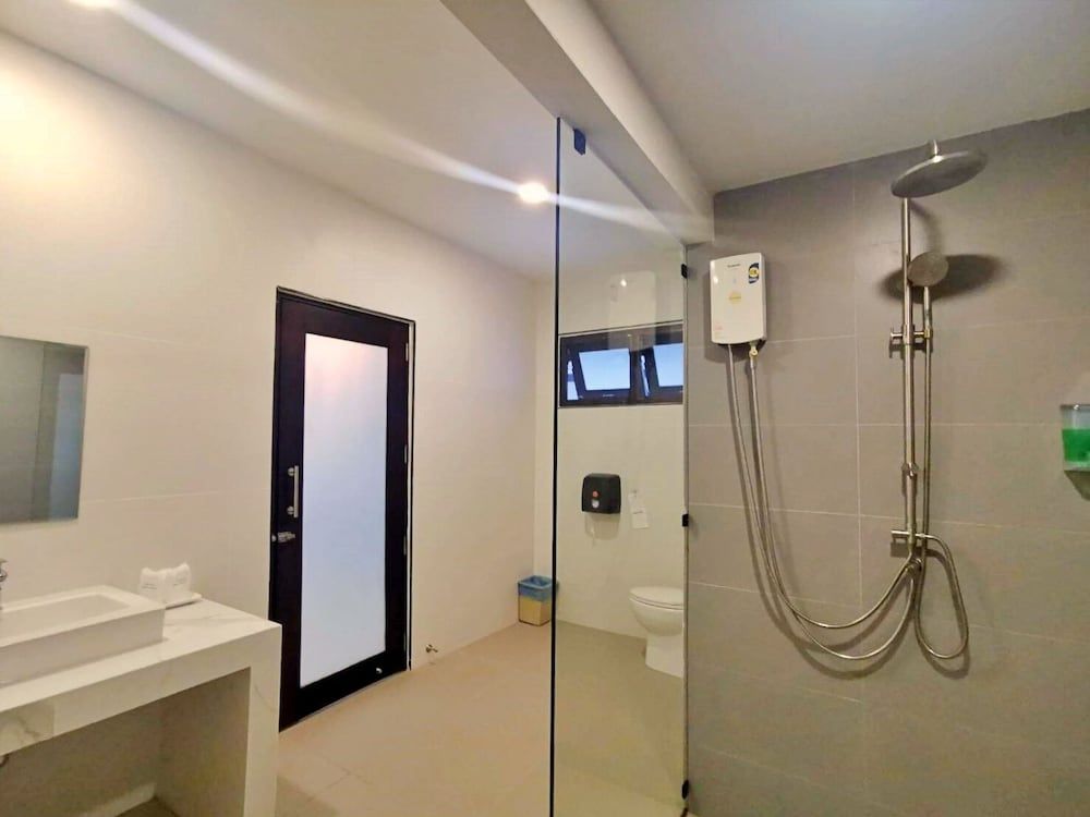 Nana Beach Hotel Family Bungalow, 2 Bedrooms 4