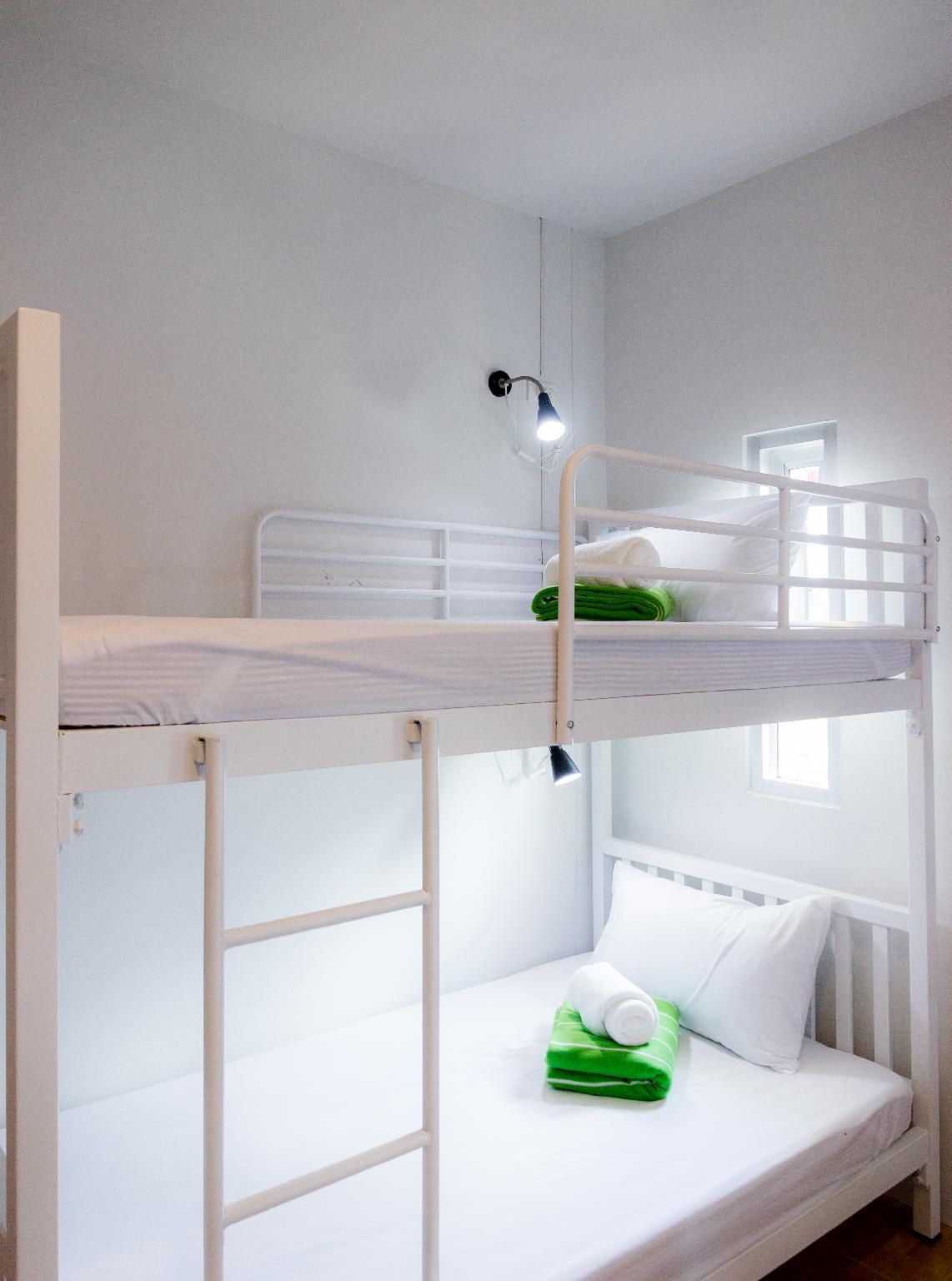 undefined Krabi Pitta House 5