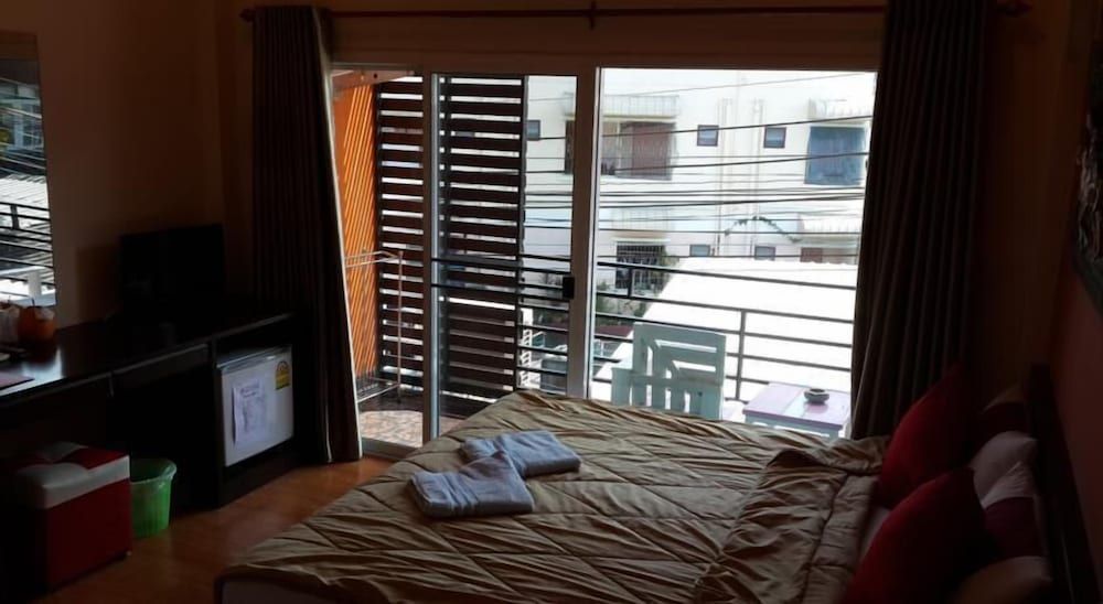 Kham Phai House Standard Double Room 3