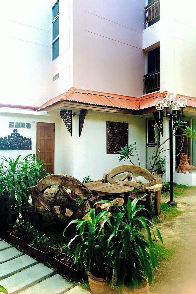 undefined Kim Hostel at Morleng 6