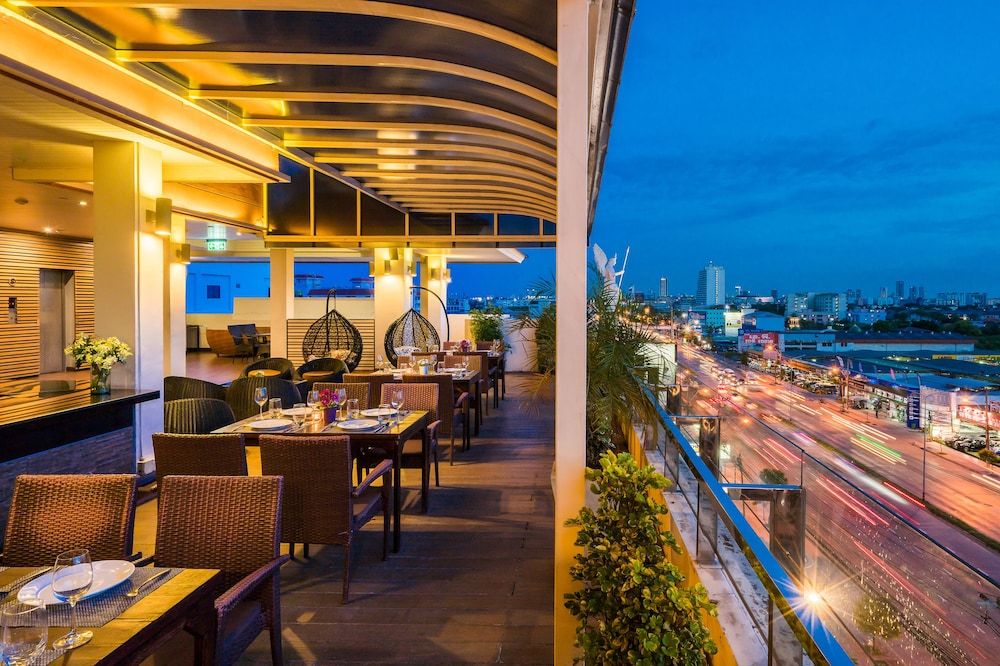 undefined Grand lord Boutique Hotel 6