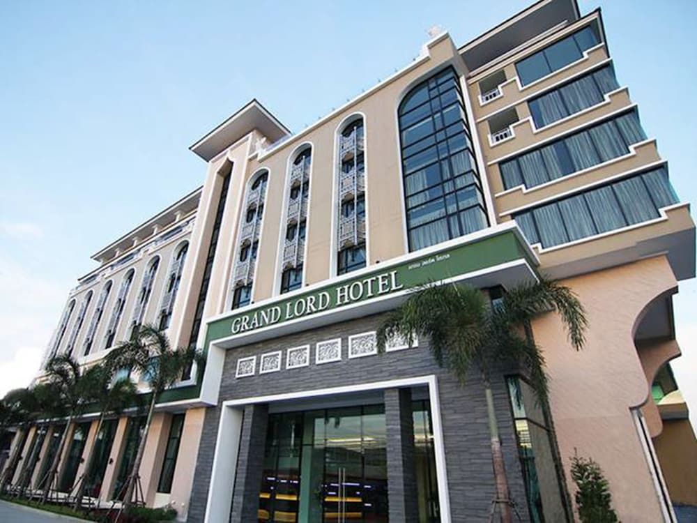 undefined Grand lord Boutique Hotel 2