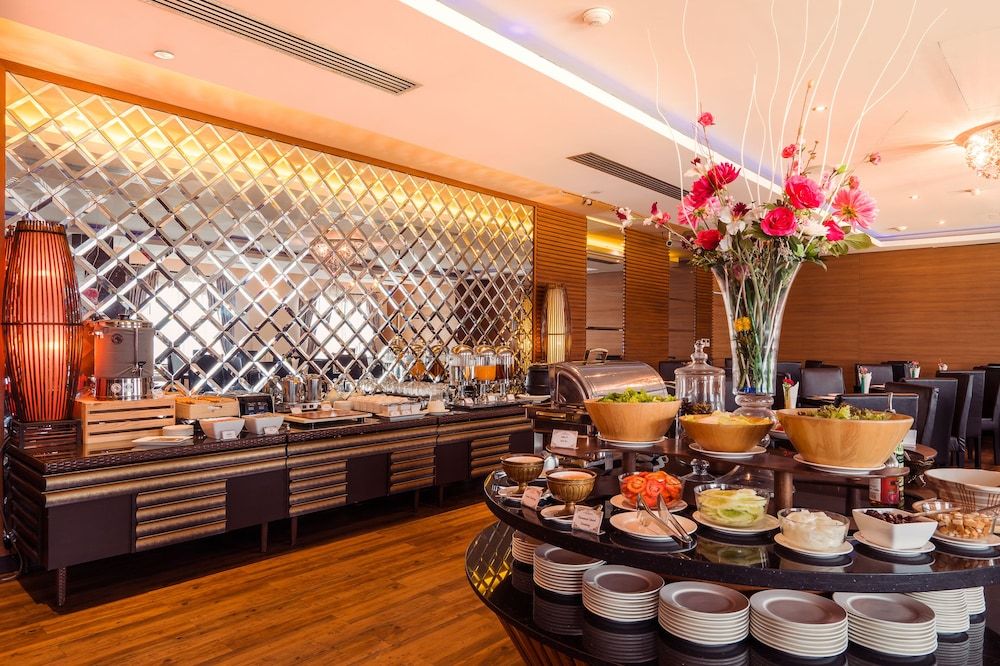 undefined Grand lord Boutique Hotel 4