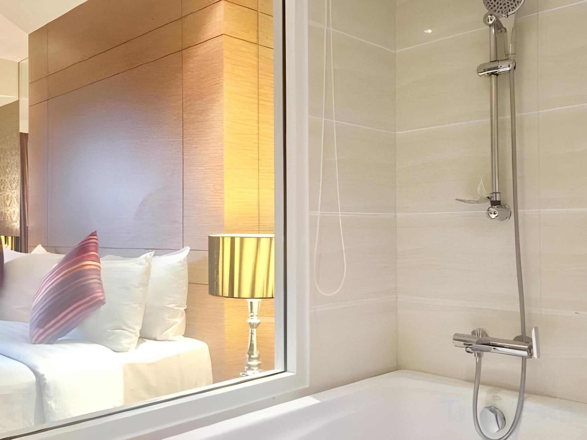 undefined Grand lord Boutique Hotel 4