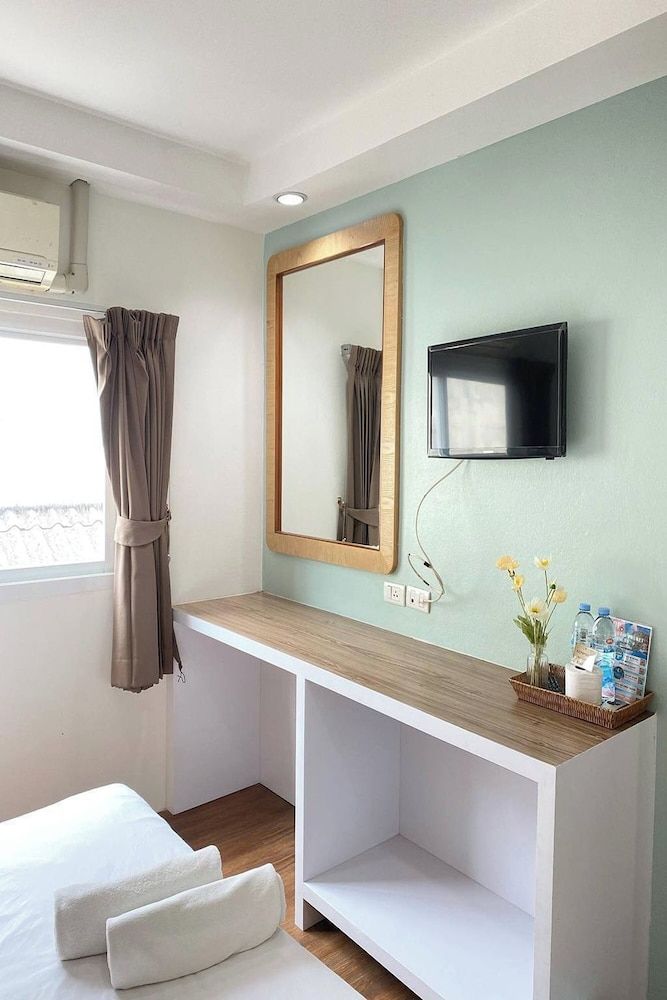 undefined Sleep at Phuket 9