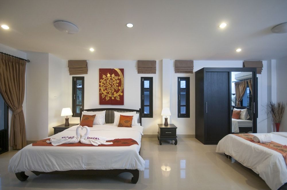 Baan Santhiya Private Pool Villas Villa 8