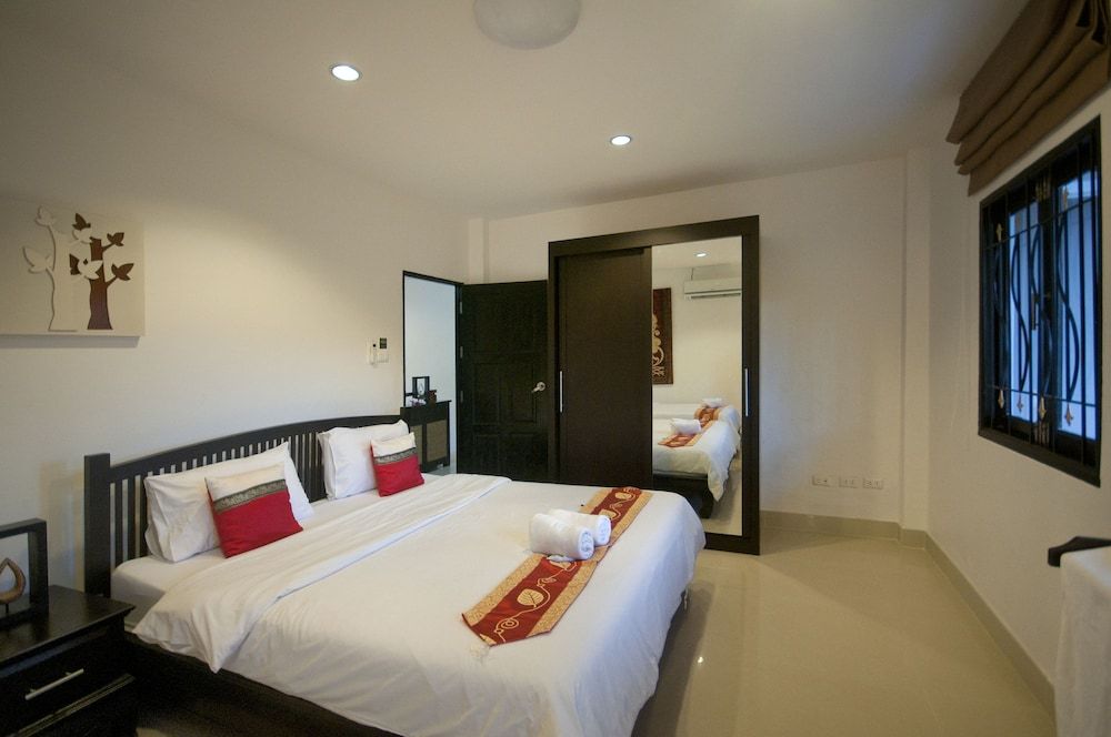 Baan Santhiya Private Pool Villas Villa 6