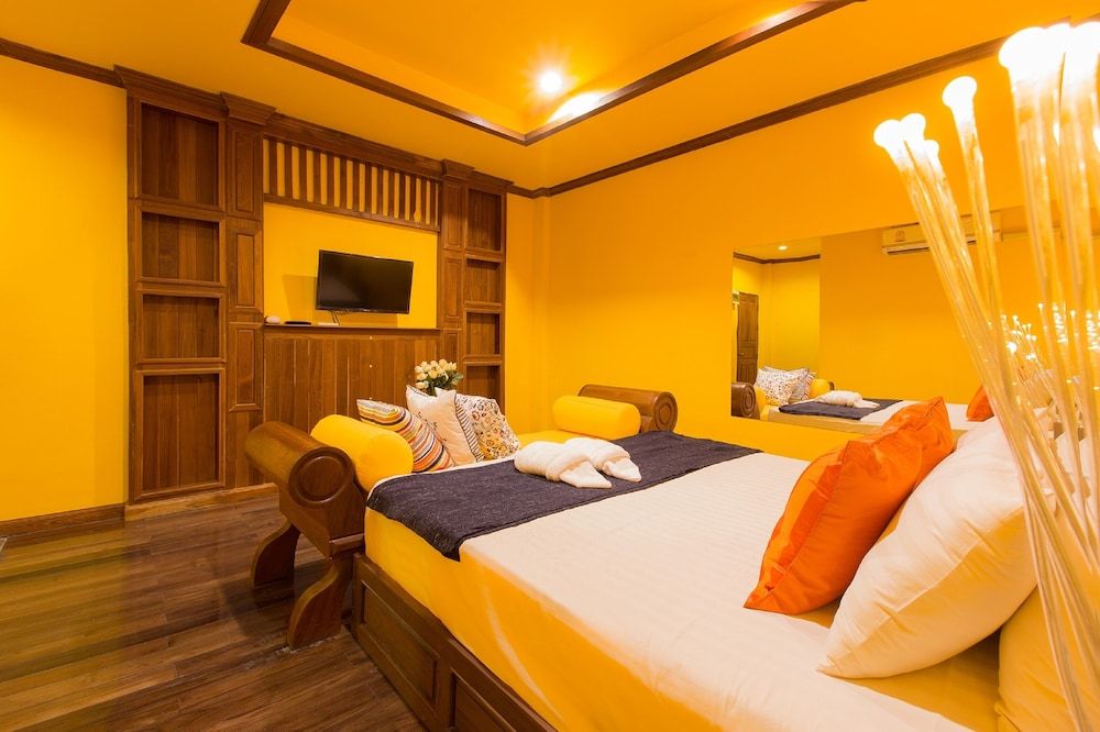 S48 Hotel Superior Double Room 2