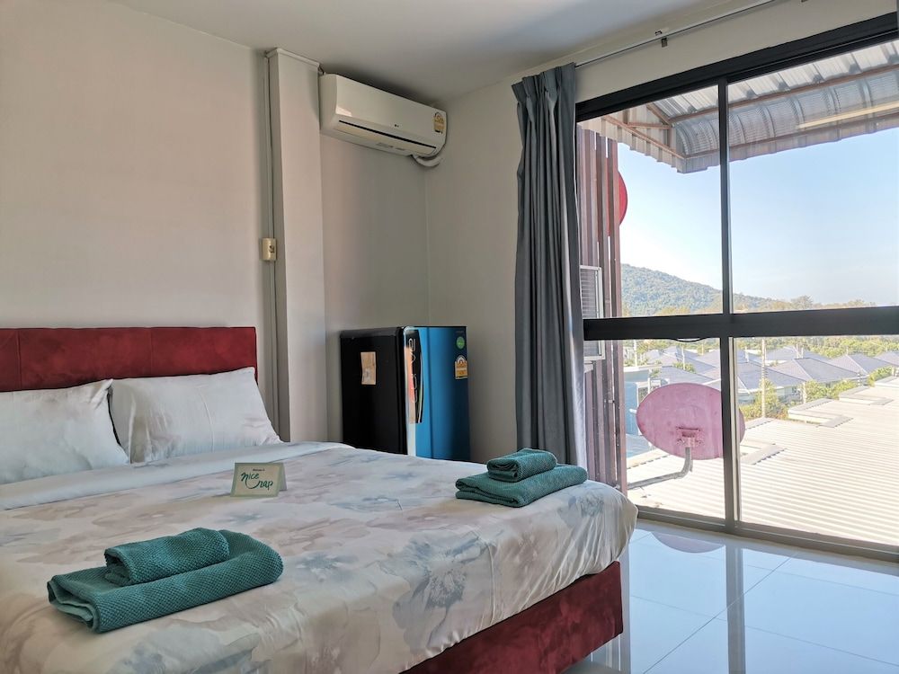 Nice Nap Hostel Deluxe Room, Balcony 2