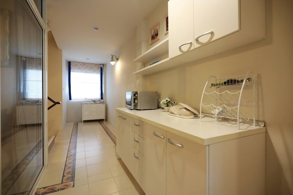 Shared kitchen facilities