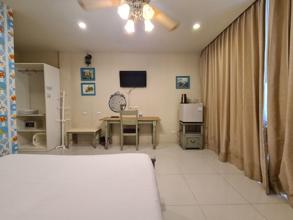 Vanilla Summer Inn Deluxe Room 8