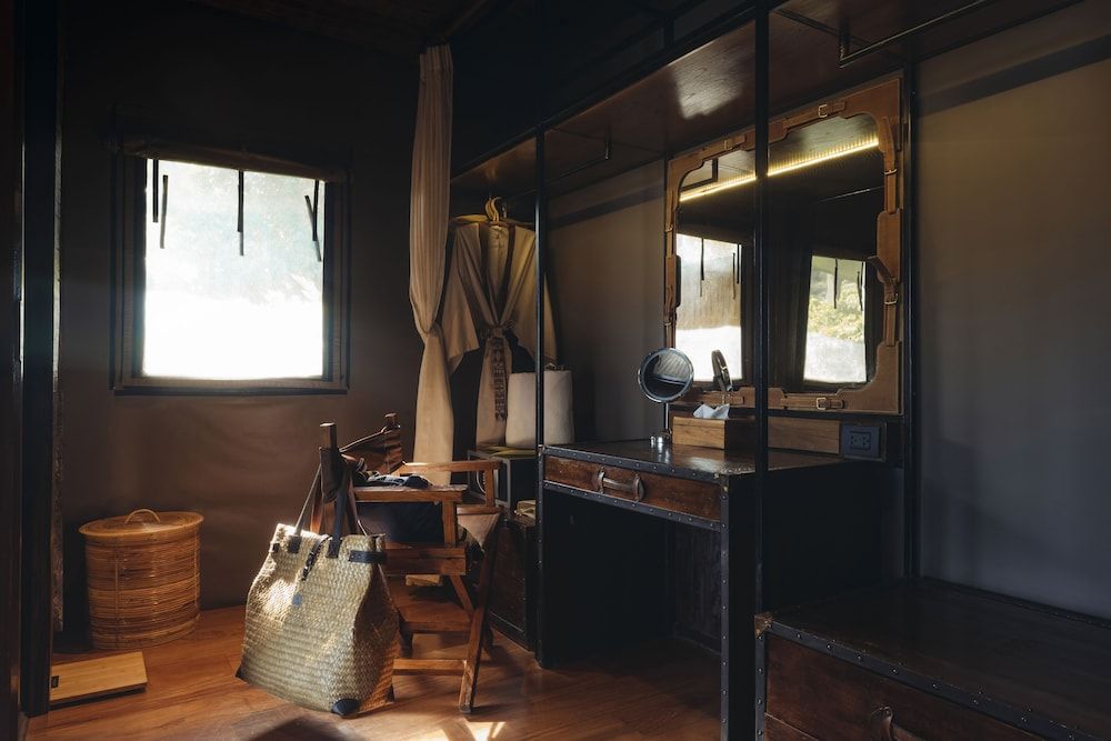 undefined Keemala 10