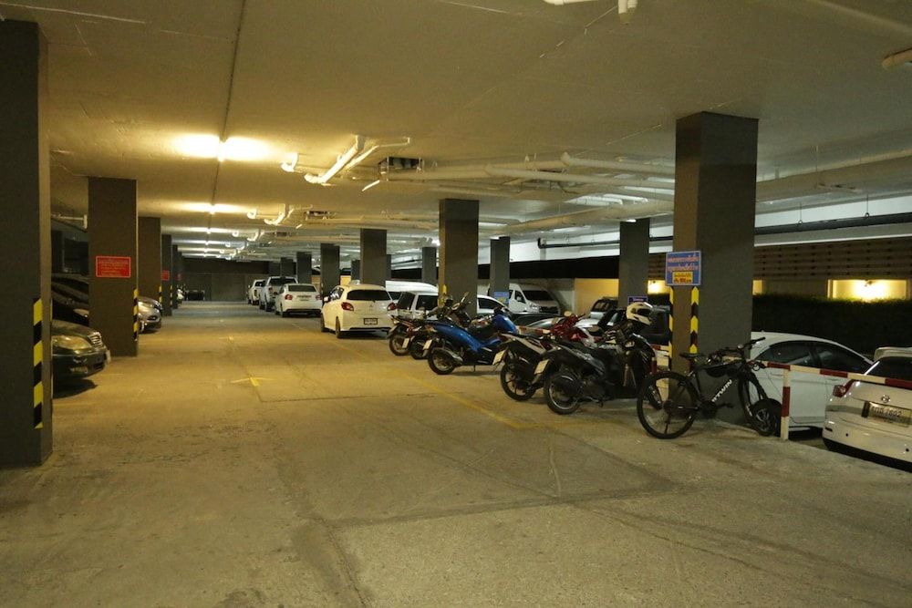 undefined The Royal Bee Apart Hotel 9