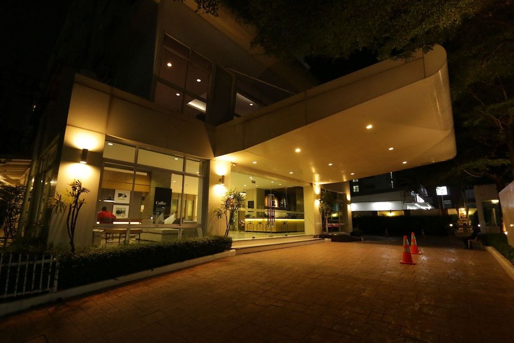 undefined The Royal Bee Apart Hotel 6