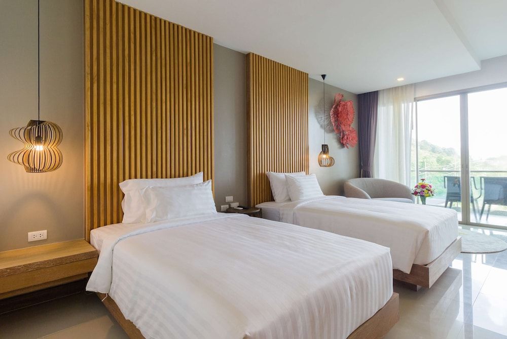 undefined Wyndham Grand Phuket Kalim Bay 3