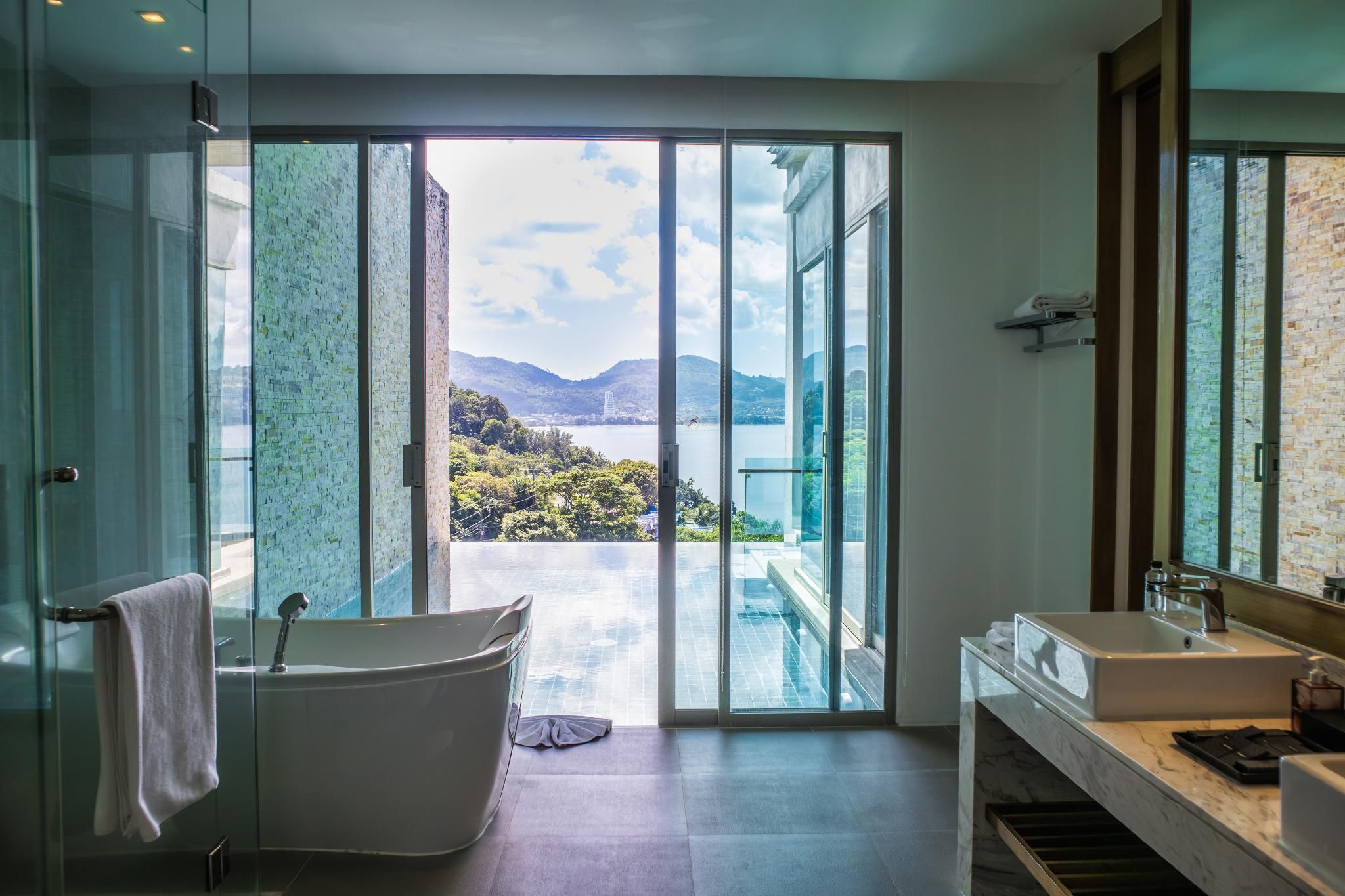 Top Floor Pool Villa Ocean View