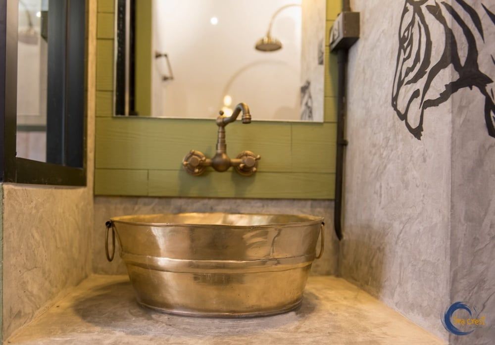 Sea Crest By Jomtien Premier Deluxe City View 20