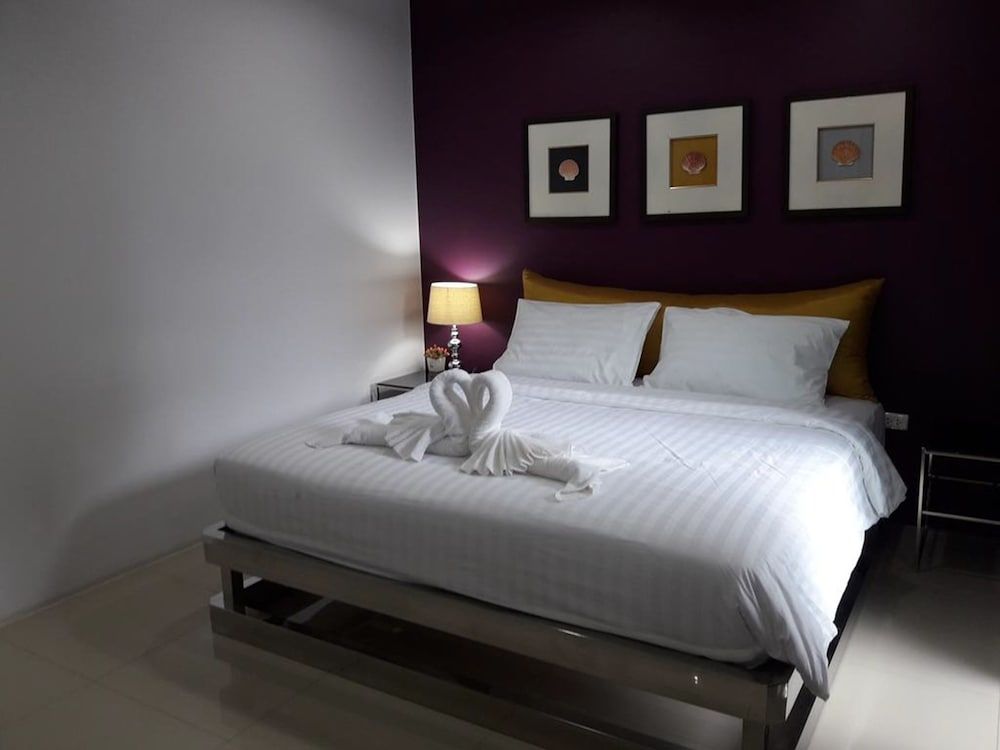 undefined The Stand By Phuket Airport 2