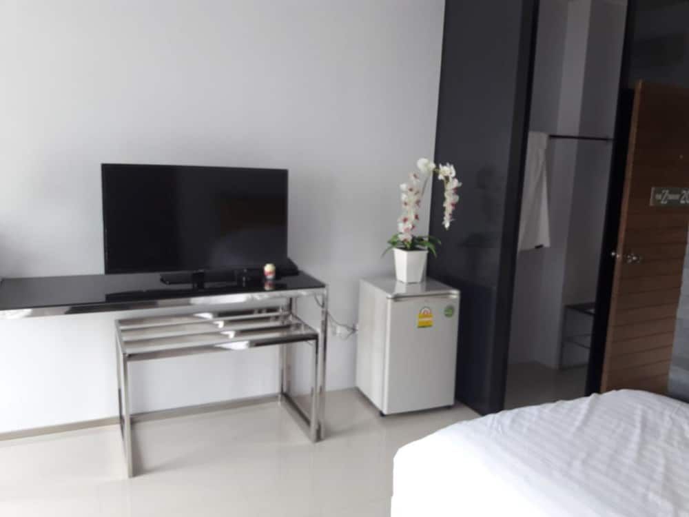 undefined The Stand By Phuket Airport