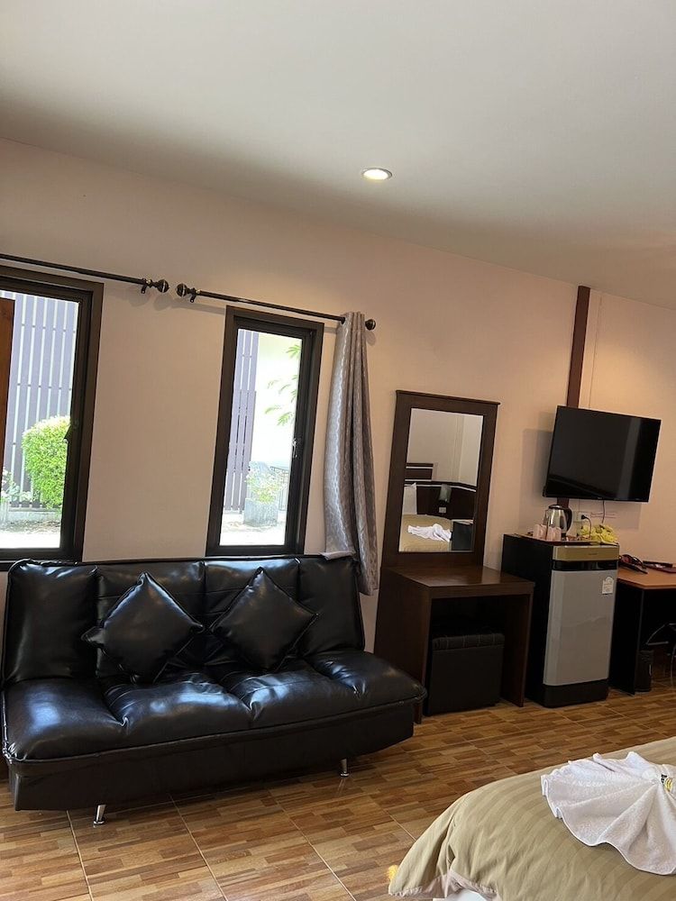 Banana Place Resort Family Room 2