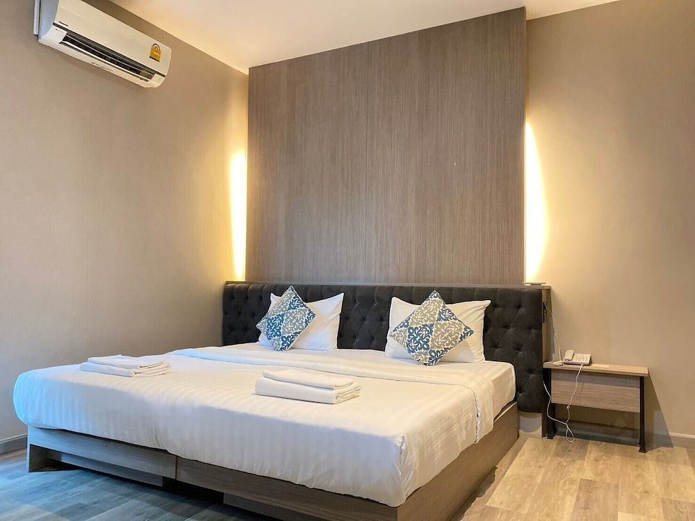 Tara Park Resotel Junior Suite, 1 King Bed