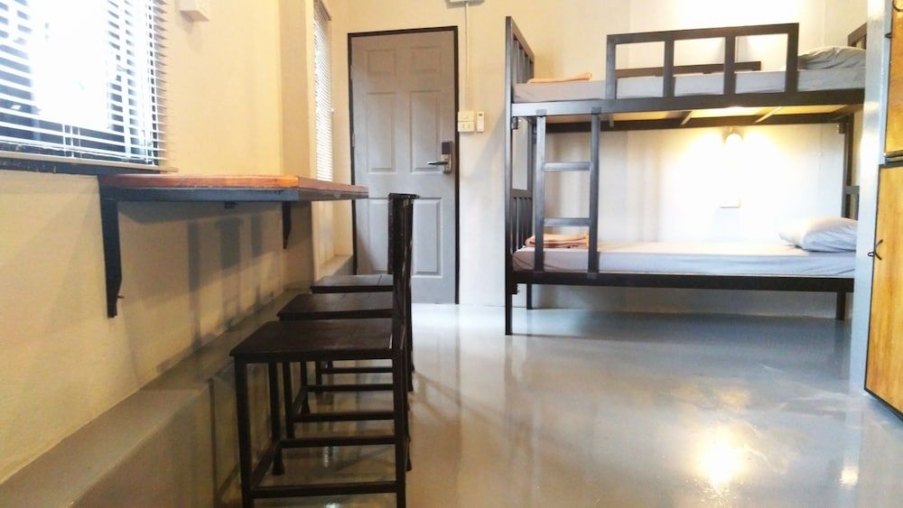 undefined Baan Hostel 9