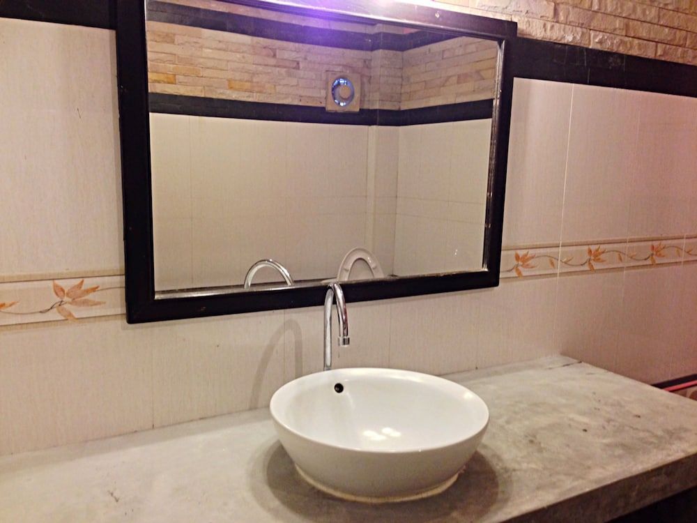 Nice Resort Pattaya Superior Twin Room 4