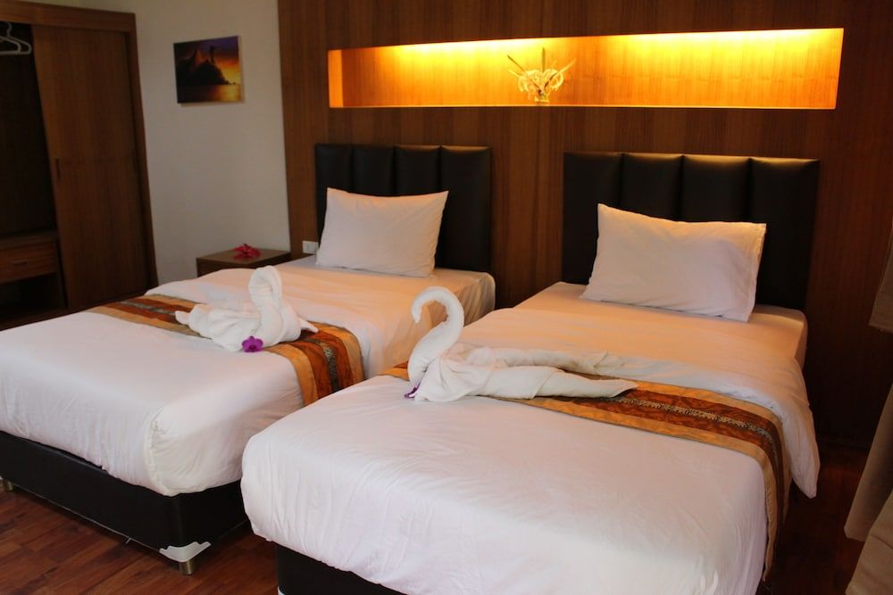 Aonang Bunk Resort Superior Twin Room 4