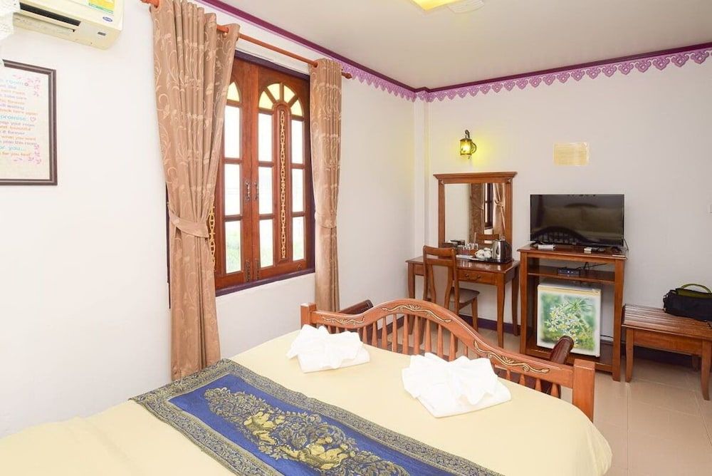 Ban Aothong Hotel Standard Double Room 4