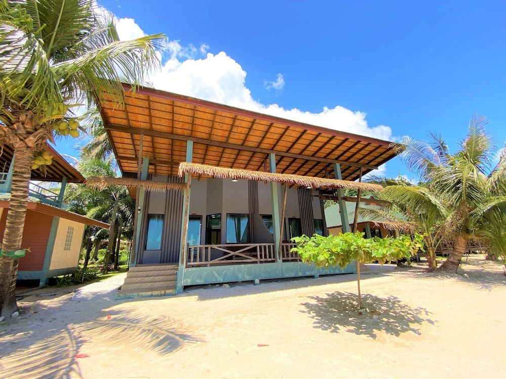 undefined Kaibae Beach Resort 7