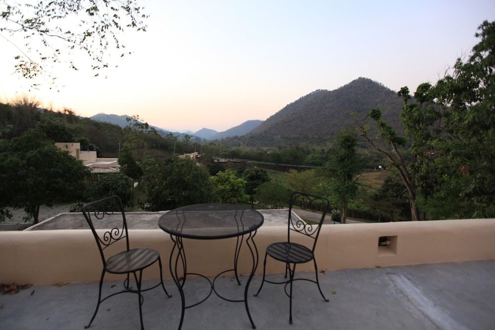 Hi - Scene Resort Deluxe Double Room 14