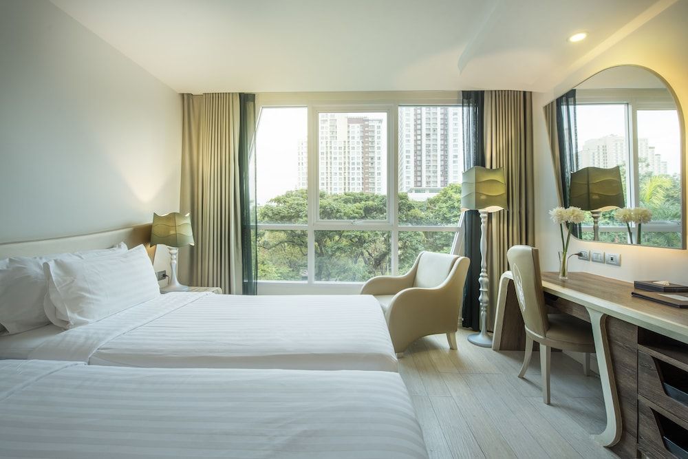 Le Tada Parkview Hotel Superior Double or Twin Room, Park View 5
