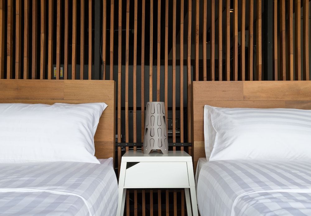 undefined Nord Studio 7